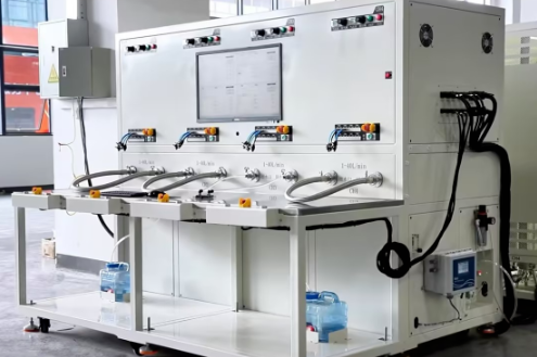 集成了BT8200液体颗粒计数器的流道清洗设备